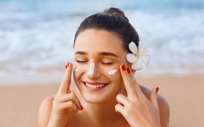 dung kem chong nang khien da bi xin mau